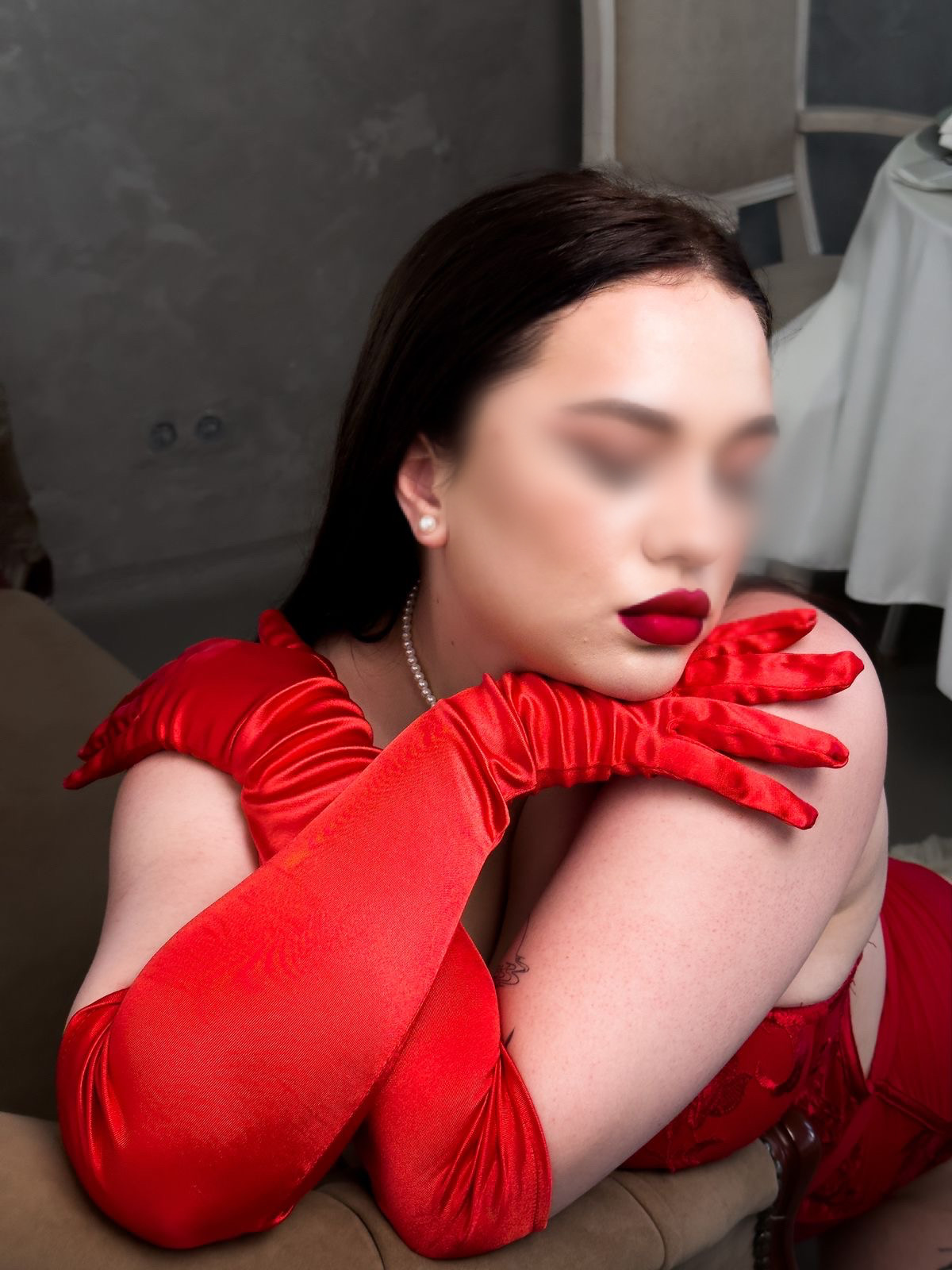 Индивидуалка СЛАДКАЯ КITTY 🍓 20 лет сделает профессионально расслабляющий массаж и пригласит к себе